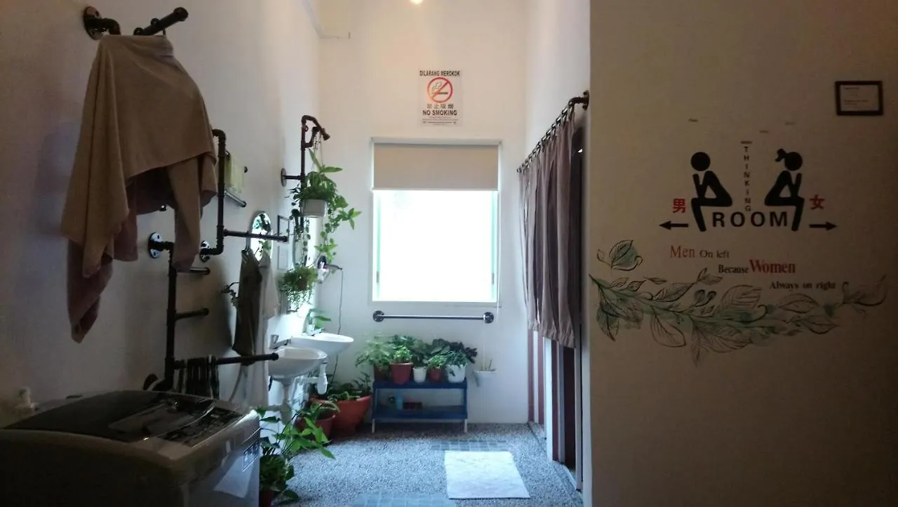 Stay With Me Capsules Hostel Malacca Malaysia