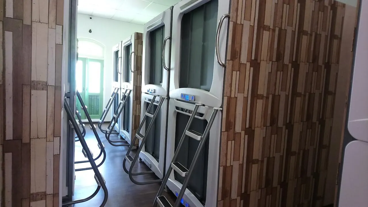 Stay With Me Capsules Hostel Malacca Ma­lay­sia
